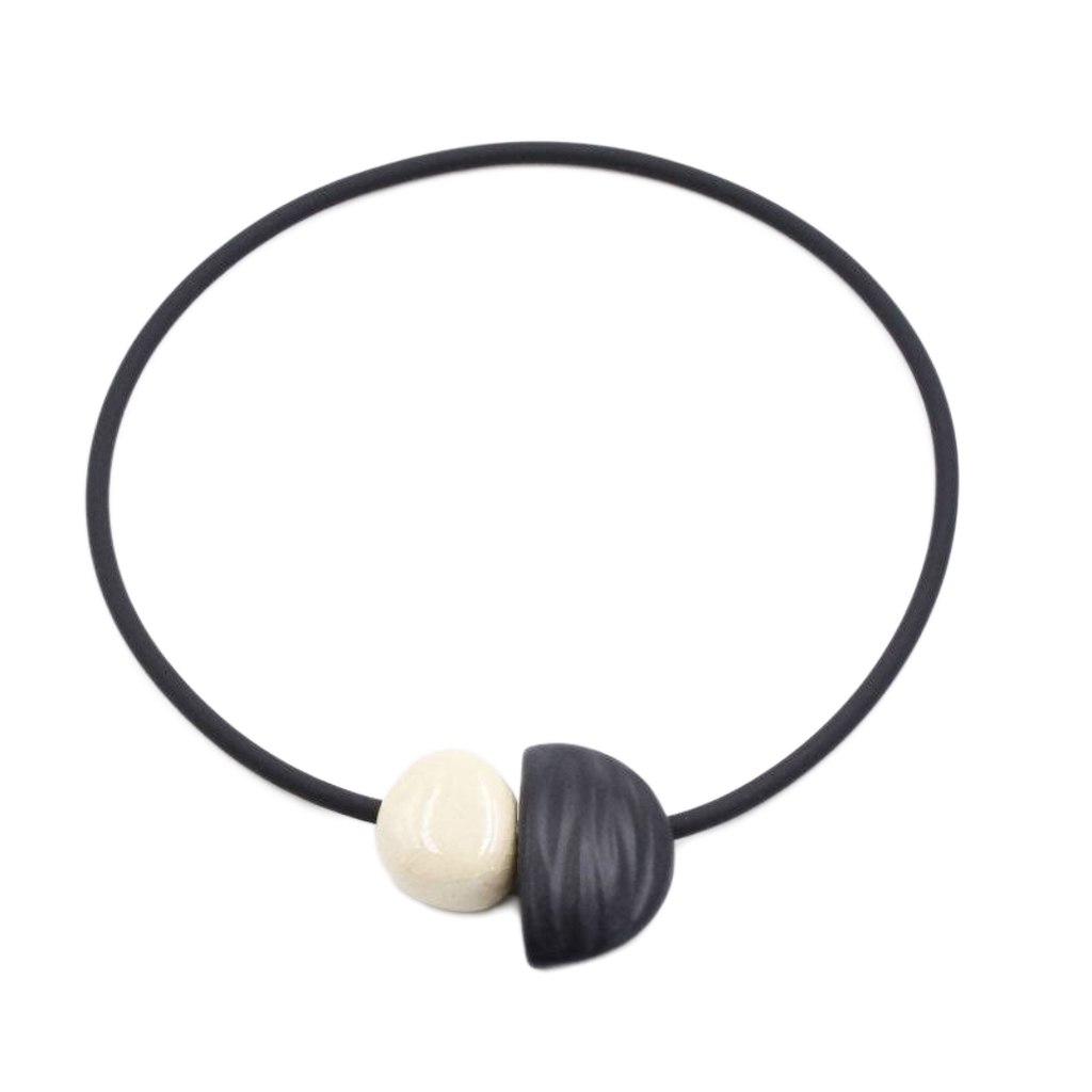 Leo Ceramic PVC Necklace, Ivory