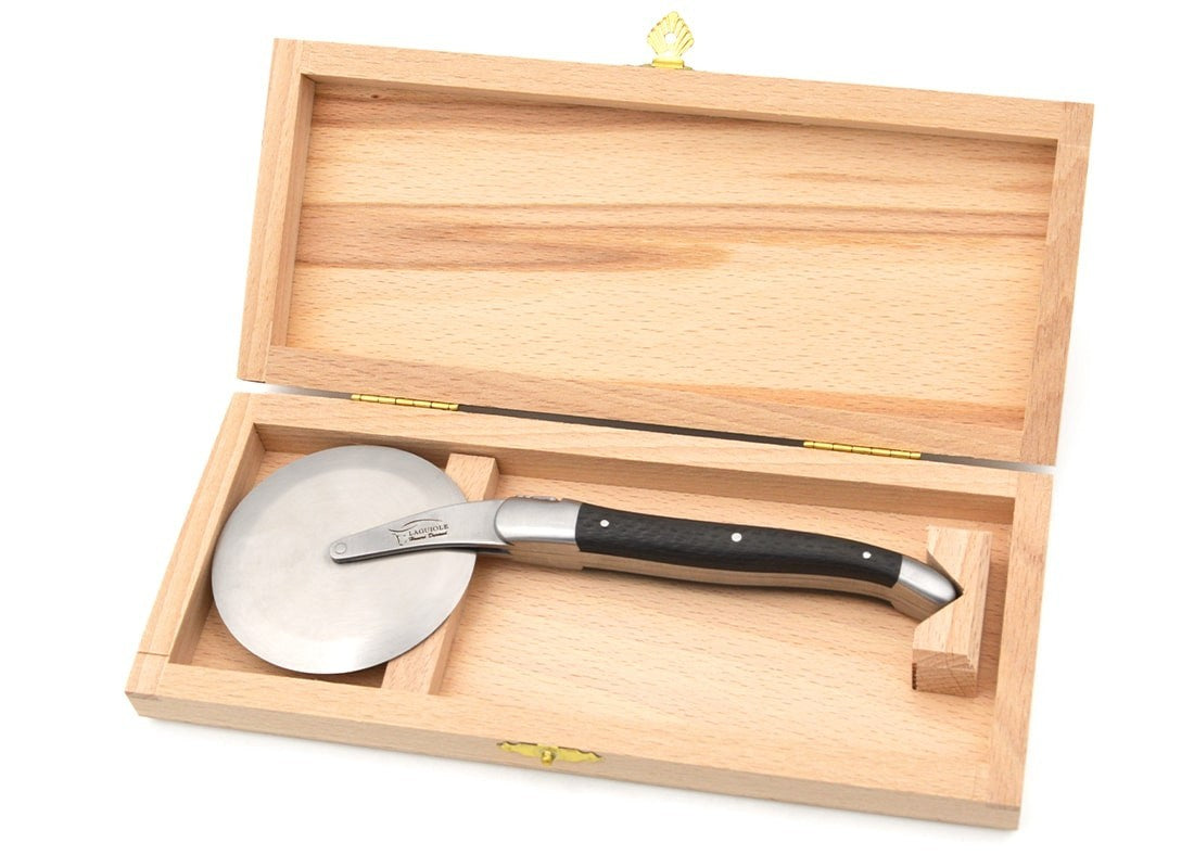 Laguiole Pizza Wheel Carbon Fiber Handle, Prestige Collection
