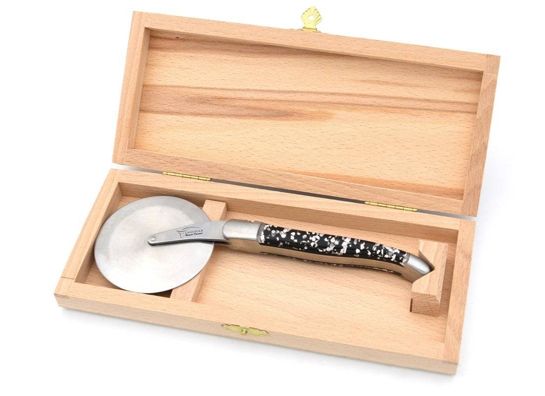 Laguiole Pizza Wheel Silver Leaf Inclusion Handle, Prestige Collection