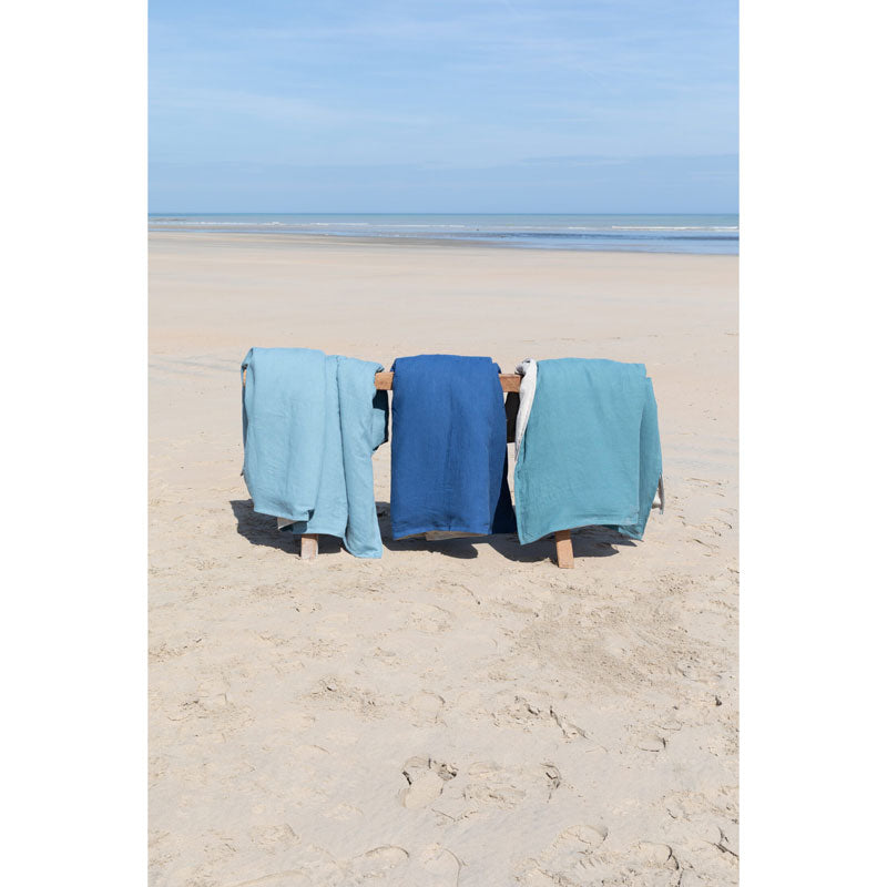Pure Washed Linen Quilt, Two-Tone Turquoise