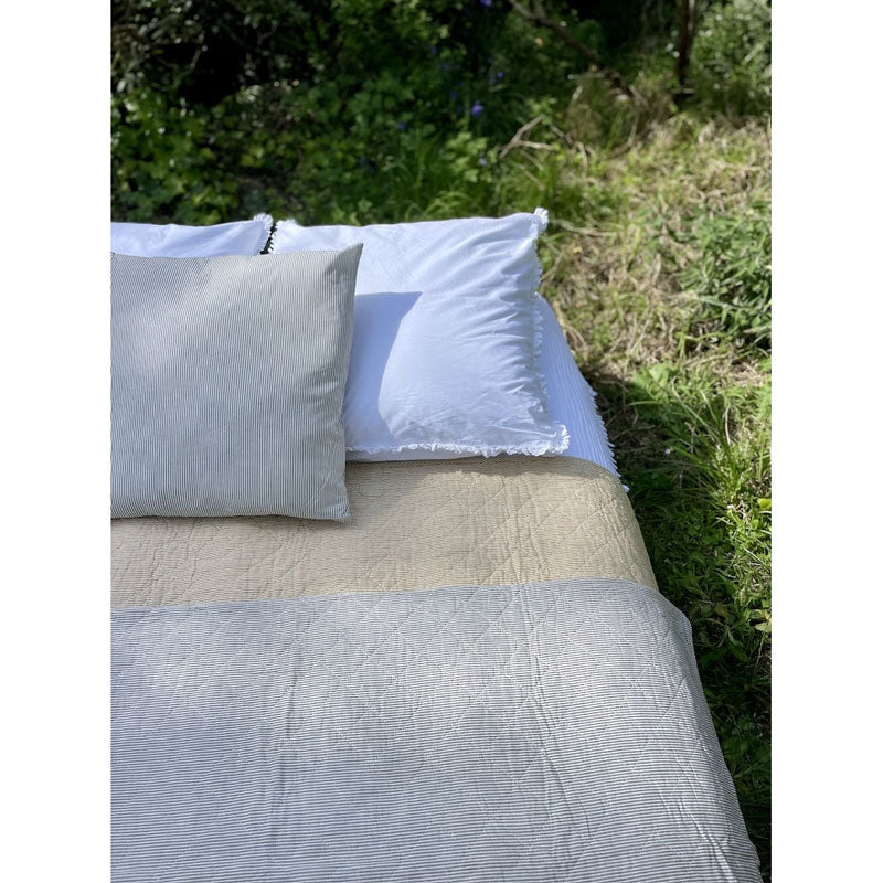 Reversible Boheme Stripe Quilt, Grey