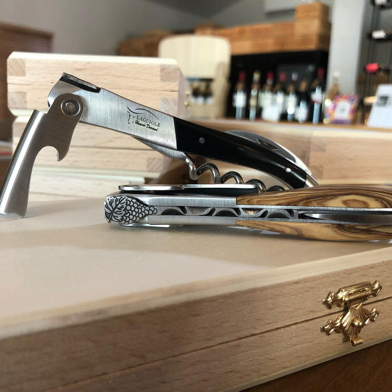 Corkscrews & Openers