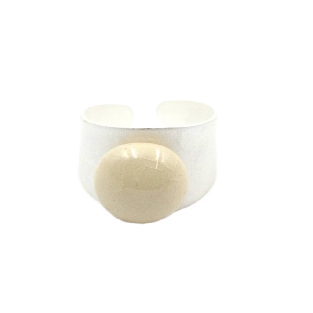 Coffee Ring, Ivory