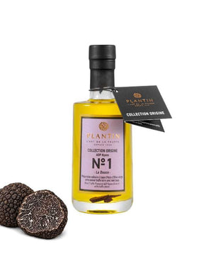 The noble intensity of an AOP Nyons Extra Virgin Olive Oil meets the aromatic elegance of Black Truffle. Just a few drops are enough to transform an everyday dish into a gastronomic creation!