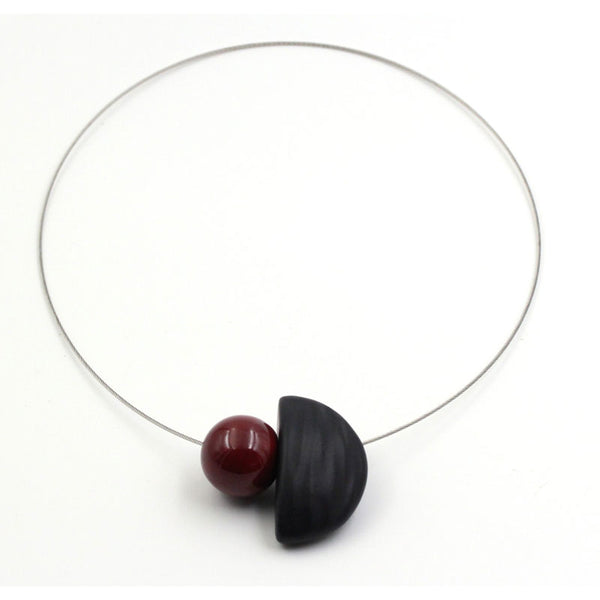 Nais Ceramic Necklace, Blackcurrant - Zouf.biz