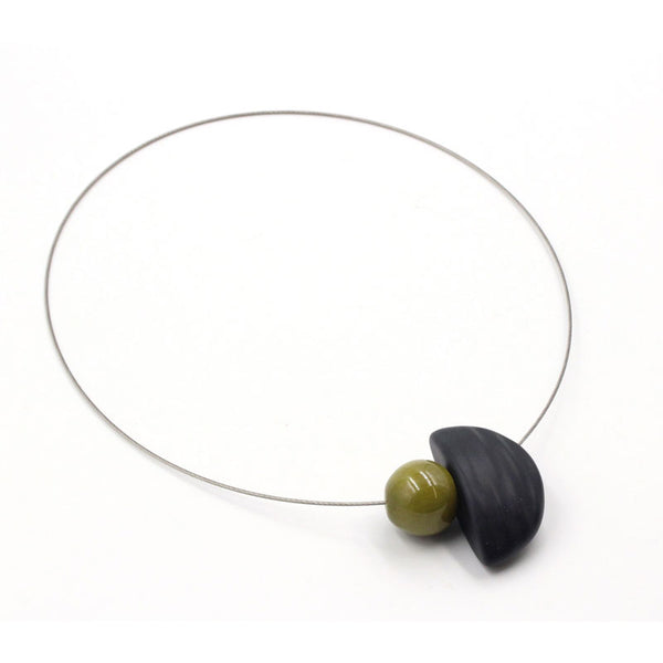 Nais Ceramic Necklace, Pistachio - Zouf.biz