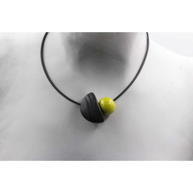 Nais Ceramic PVC Necklace, Anise