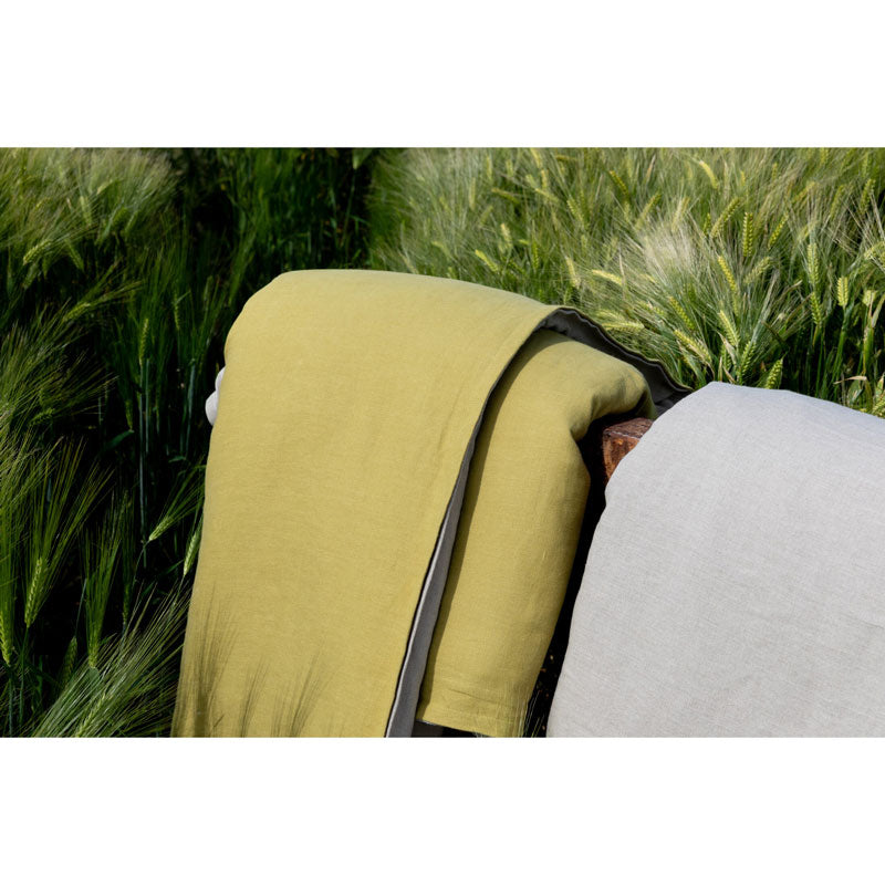 Pure Washed Linen Quilt, Two-Tone Golden Hop