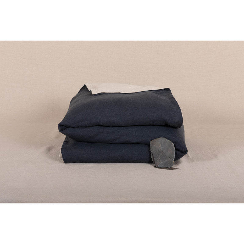 Pure Washed Linen Quilt, Two-Tone Lead Grey