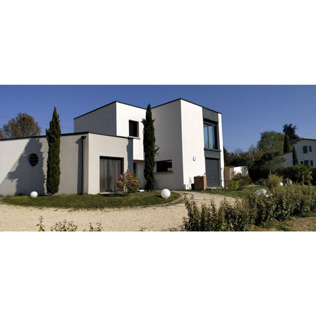 Villa for Rent in the Ardèche, Auvergne-Rhône-Alpes Region - Zouf.biz