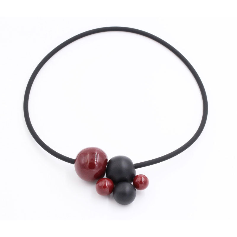 Meteore Ceramic Necklace, Blackcurrant & Black - Zouf.biz